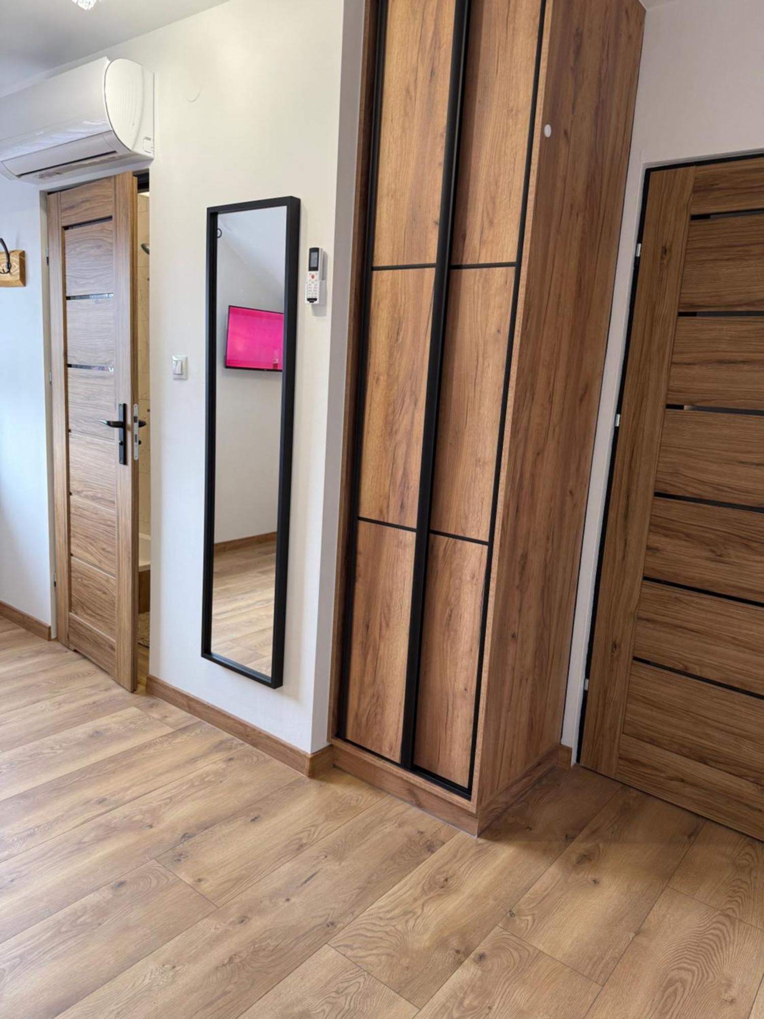 Apartament Z Tarasem I Pokoje Klimatyzowane -Drozdowka Solina Solina  Luaran gambar