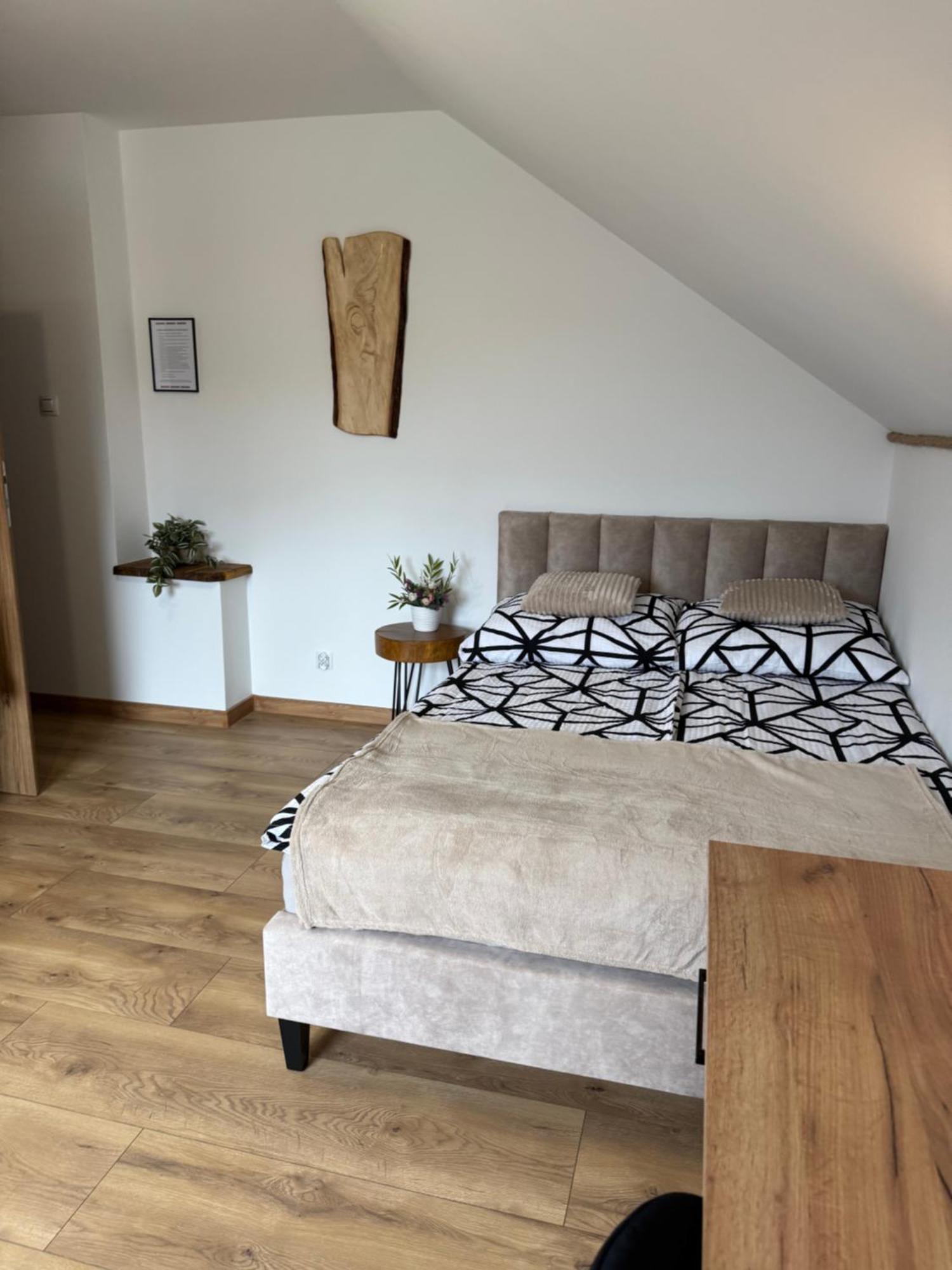 Apartament Z Tarasem I Pokoje Klimatyzowane -Drozdowka Solina Solina  Luaran gambar