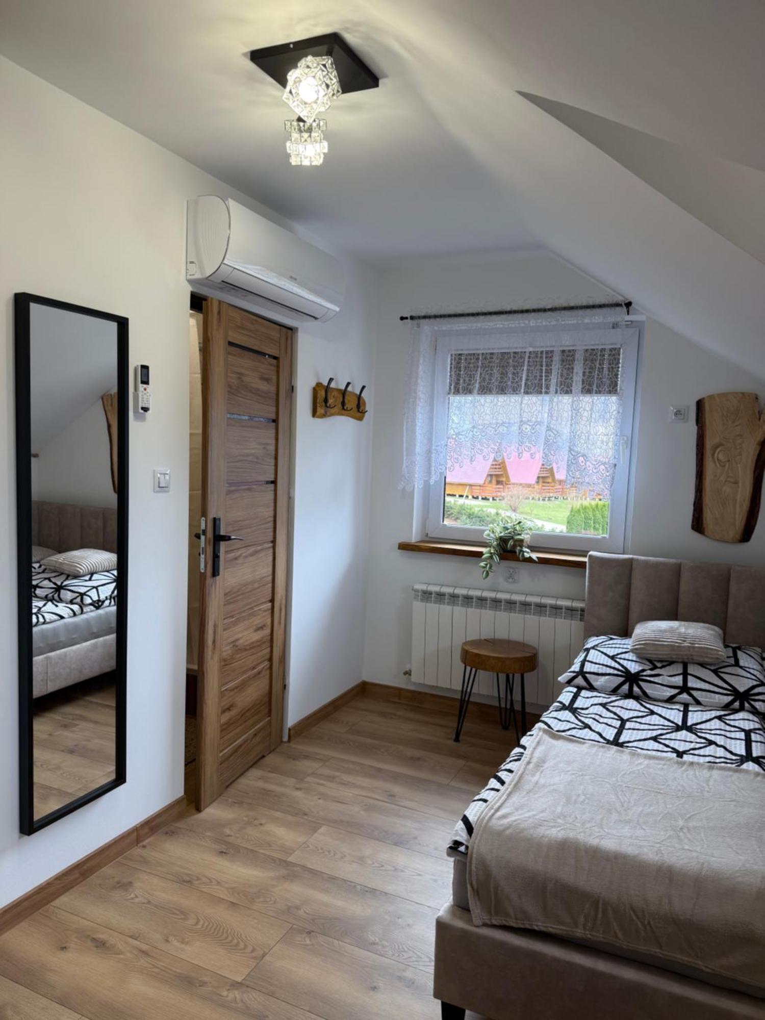 Apartament Z Tarasem I Pokoje Klimatyzowane -Drozdowka Solina Solina  Luaran gambar